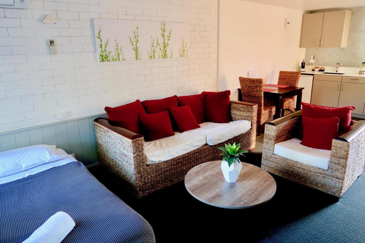 The Lodge Broulee Bagian luar foto